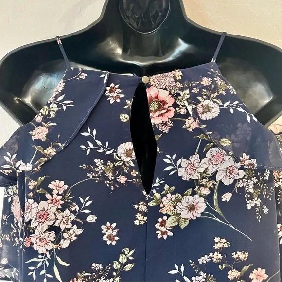 BLUE Floral Cold Shoulder Top - Picture 5 of 5